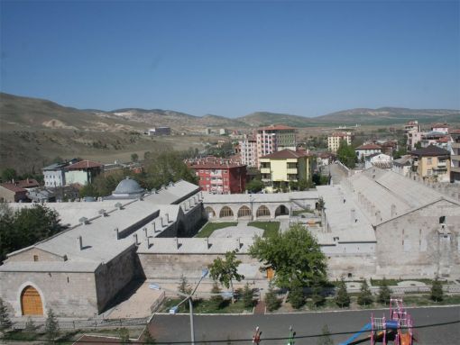  NİĞDE ULUKIŞLA SATILIK MÜSTAKİL EV 3+1 DAİRE EMLAK GAYRİMENKUL'DEN